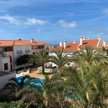 Maravilhoso Apartamento T3 Vila Da Praia Amoreira (Leiria)