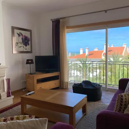 Apartment Maravilhoso Apartamento T3 Vila Da Praia Amoreira (Leiria)